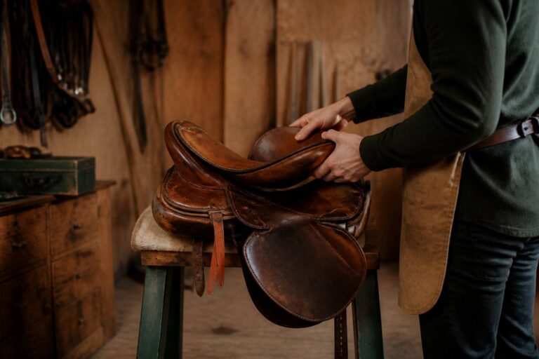 Selle d&rsquo;occasion : les 8 points à vérifier avant d&rsquo;acheter